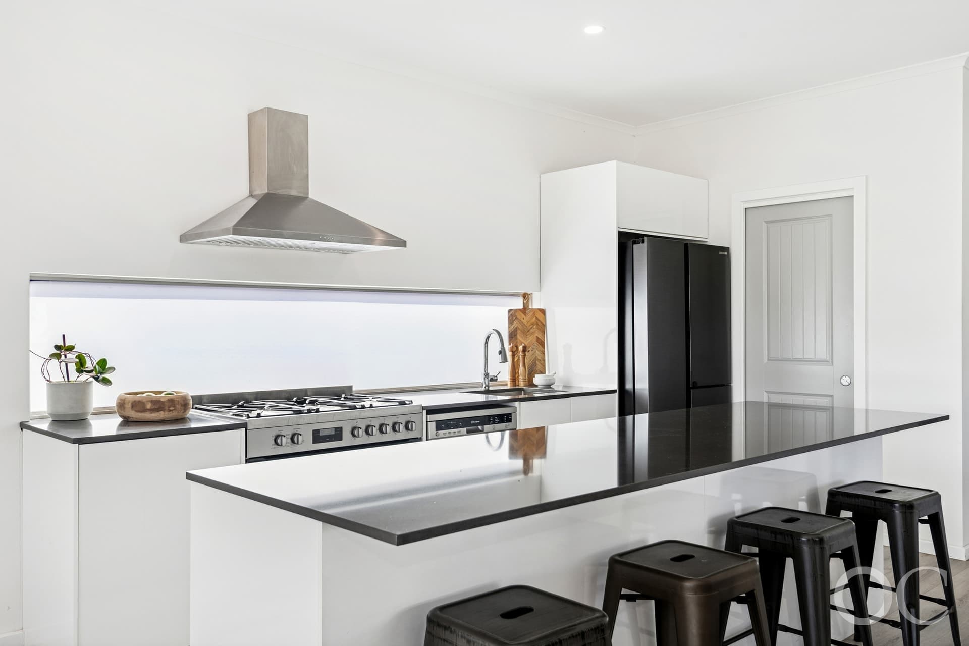 5 Gulf Parade, Maslin Beach - Thumbnail 6