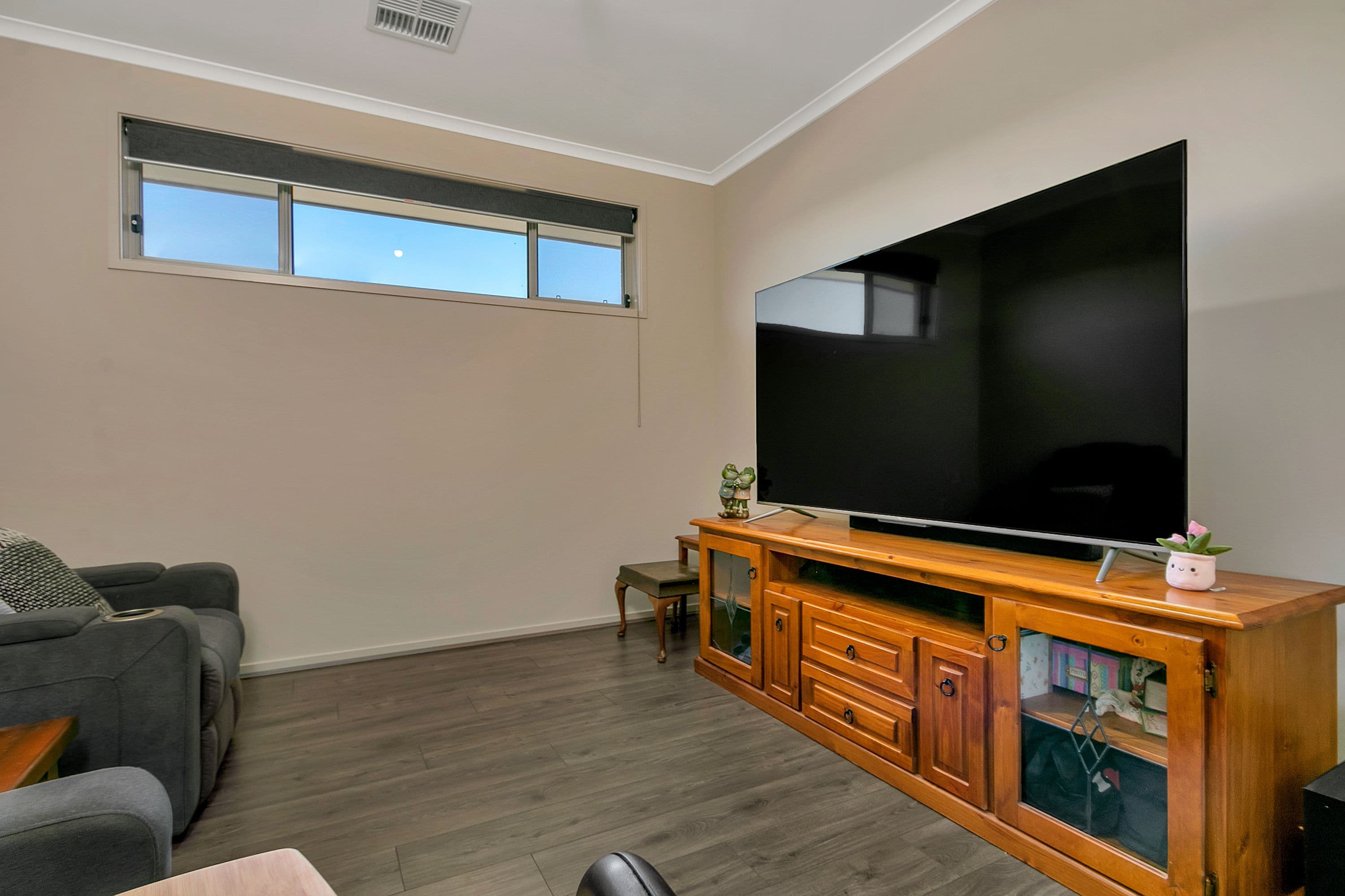 8 Shann Street, Two Wells SA 5501, Two Wells - Thumbnail 6