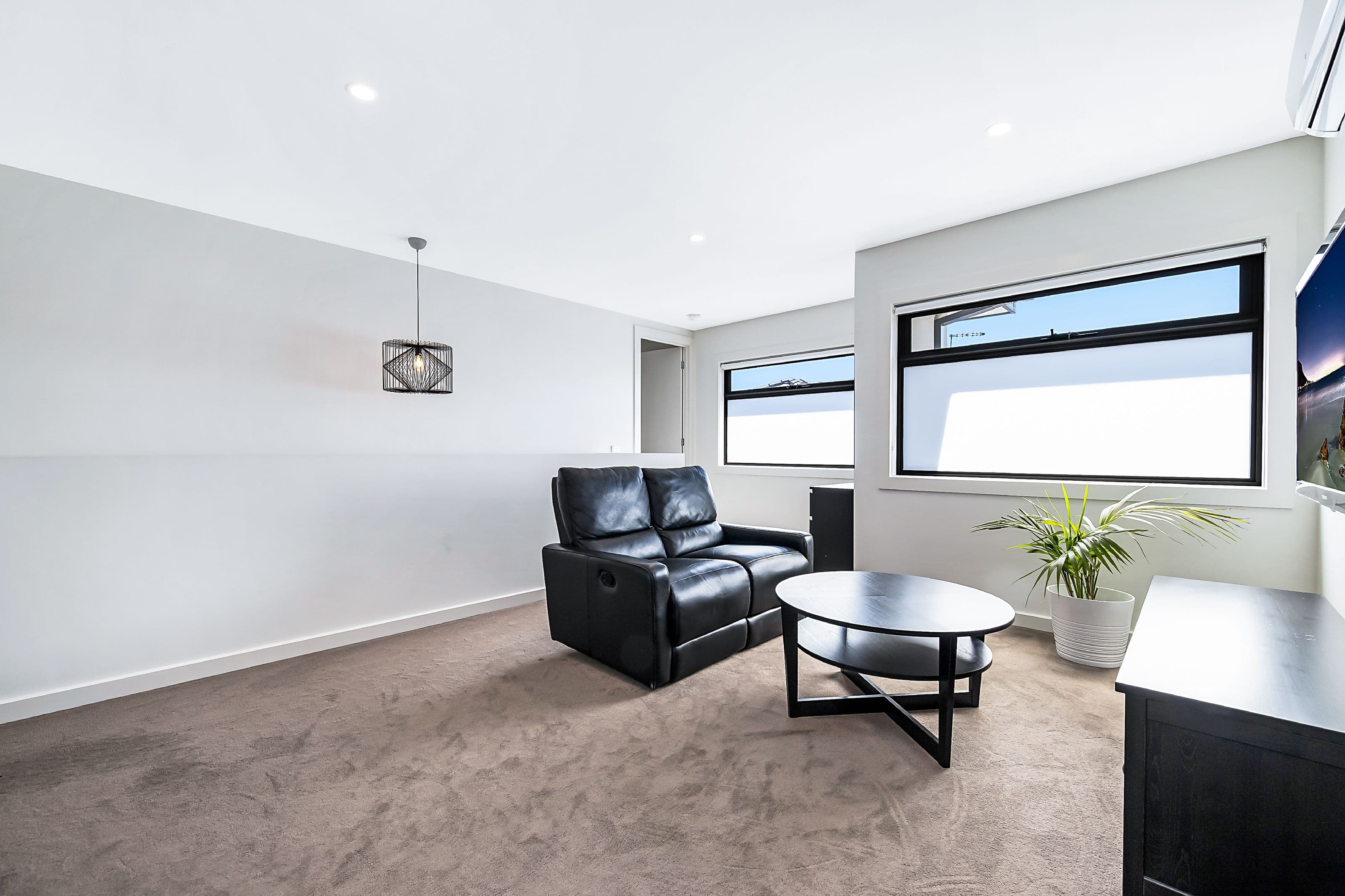 6B Amesbury Court, Mount Waverley VIC 3149, Mount Waverley - Thumbnail 6