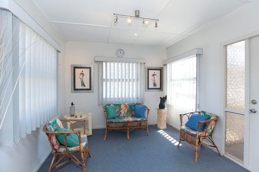 12 Phoebus Street, UPPER MOUNT GRAVATT QLD 4122, Upper Mount Gravatt - Thumbnail 7