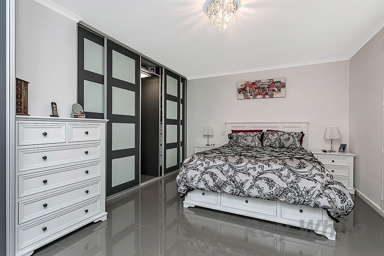2 Eloise Avenue, Hallett Cove SA 5158, Hallett Cove - Thumbnail 5