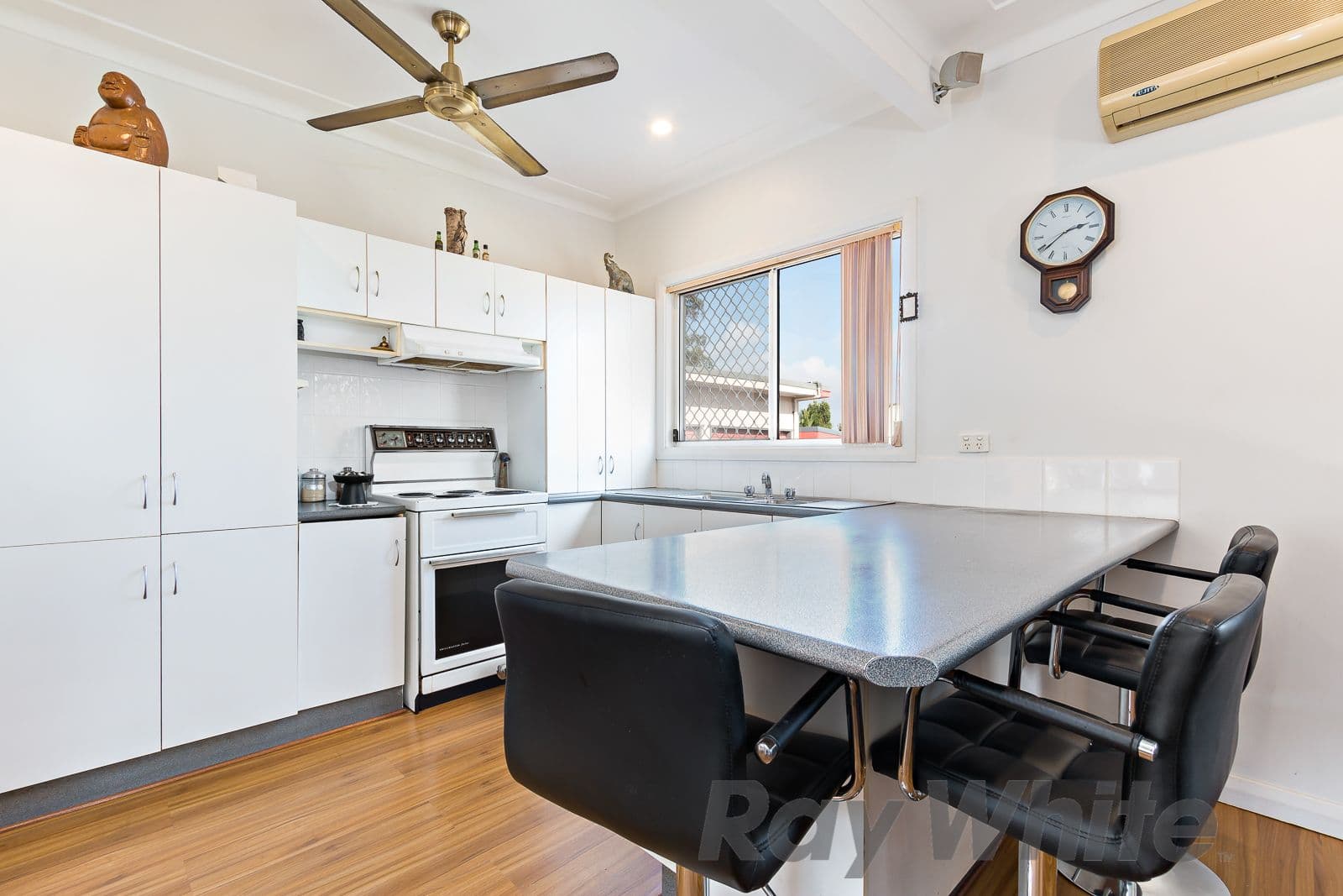 10 Timothy Street, HURSTVILLE NSW 2220, Hurstville - Thumbnail 3
