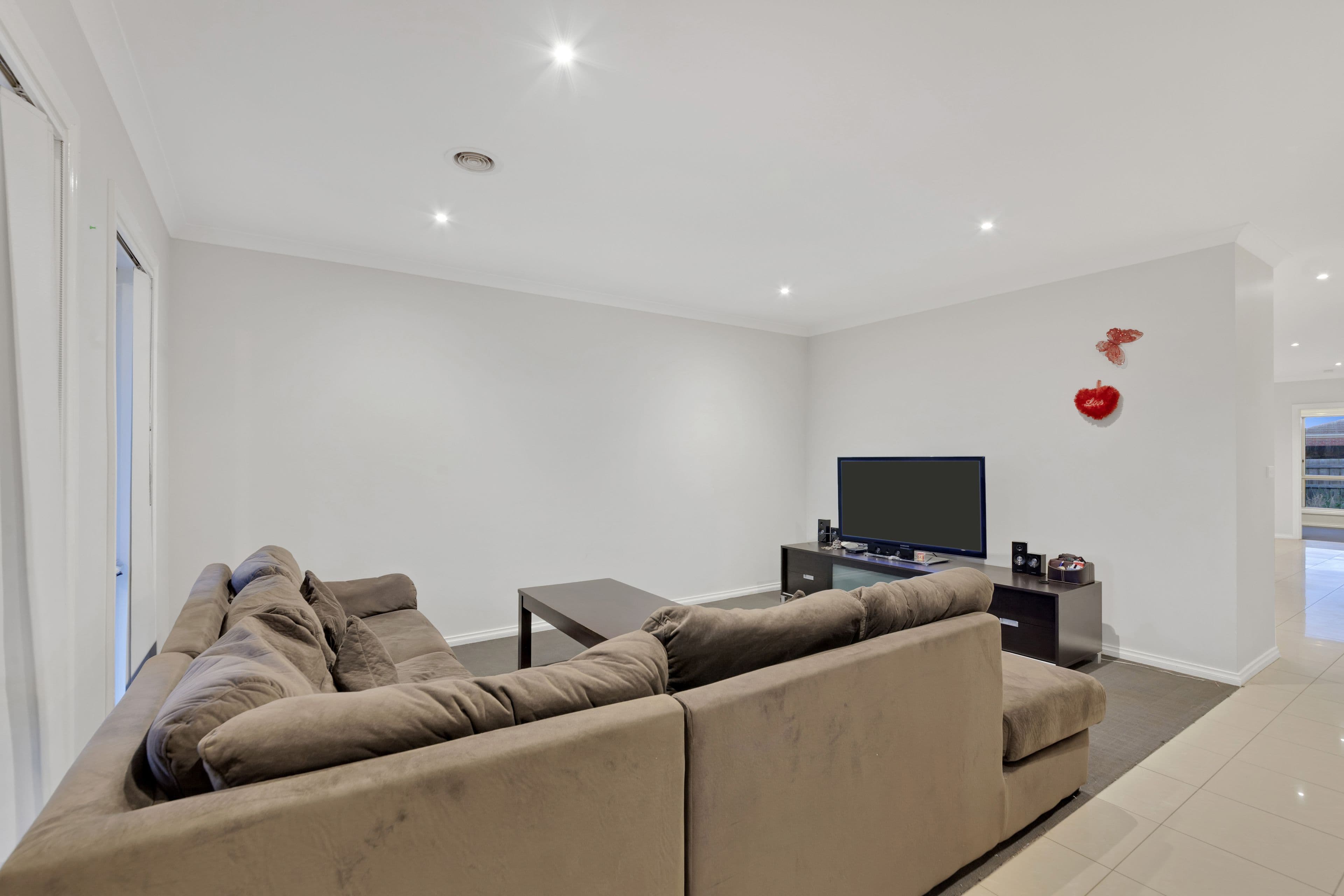 12 Gallop Court, Truganina VIC 3029, Truganina - Thumbnail 5