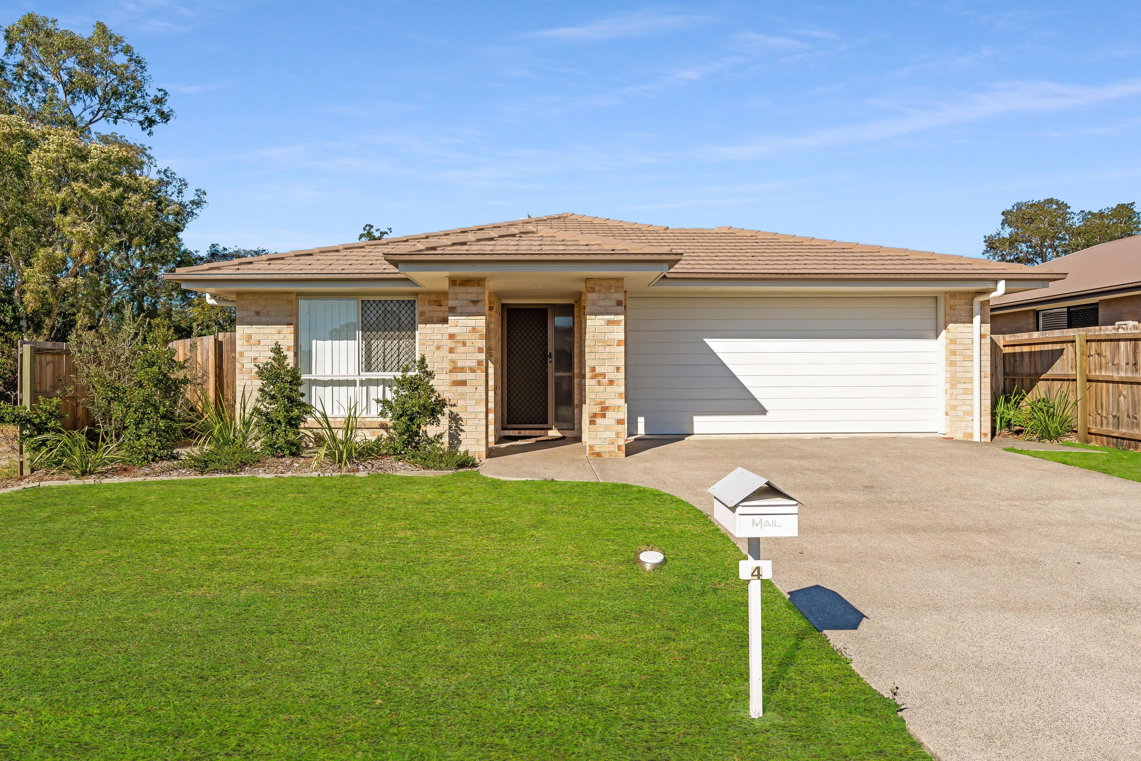 4 Palmeri Street, Caboolture QLD 4510, Caboolture - Thumbnail 4