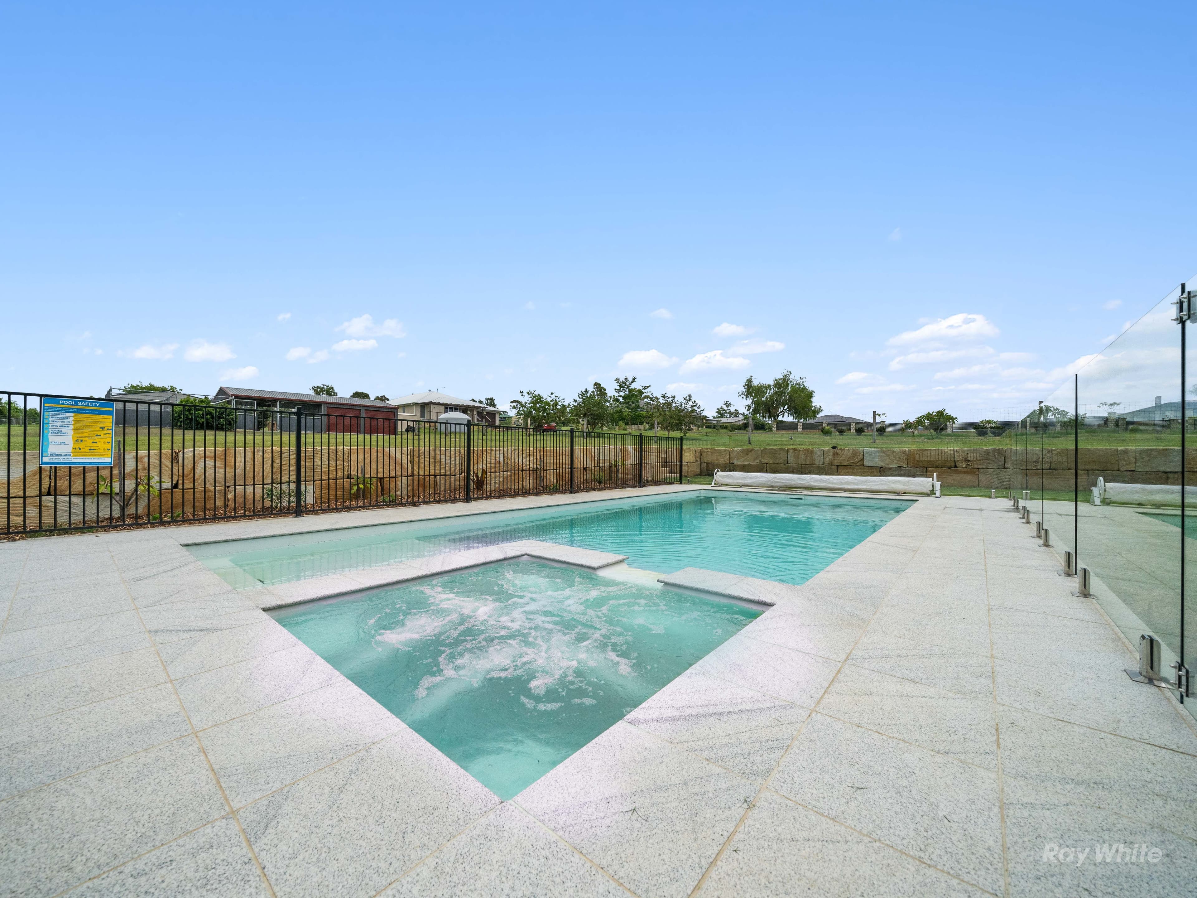60 Nagle Crescent, Hatton Vale QLD 4341, Hatton Vale - Thumbnail 2