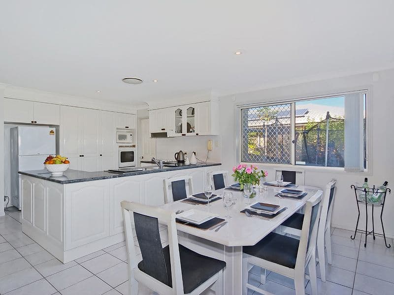 38 Crestridge Crescent, OXENFORD QLD 4210, Oxenford - Thumbnail 5