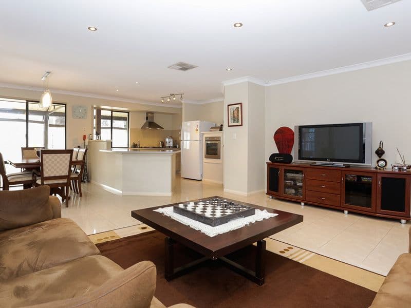 3 Delta Street, Wattle Grove WA 6107, Wattle Grove - Thumbnail 6