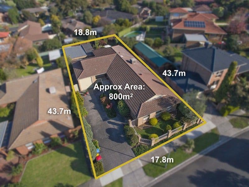 17 Tanderra Crescent, Wantirna VIC 3152, Wantirna - Thumbnail 2