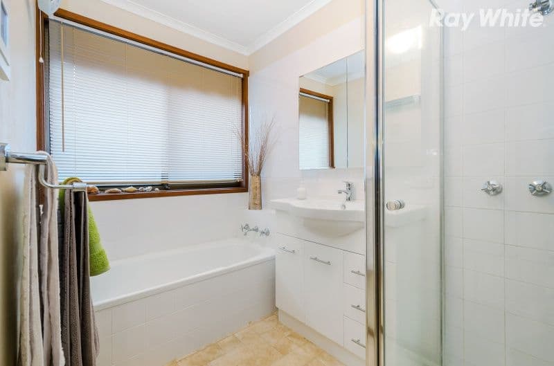 17 Tanderra Crescent, Wantirna VIC 3152, Wantirna - Thumbnail 6