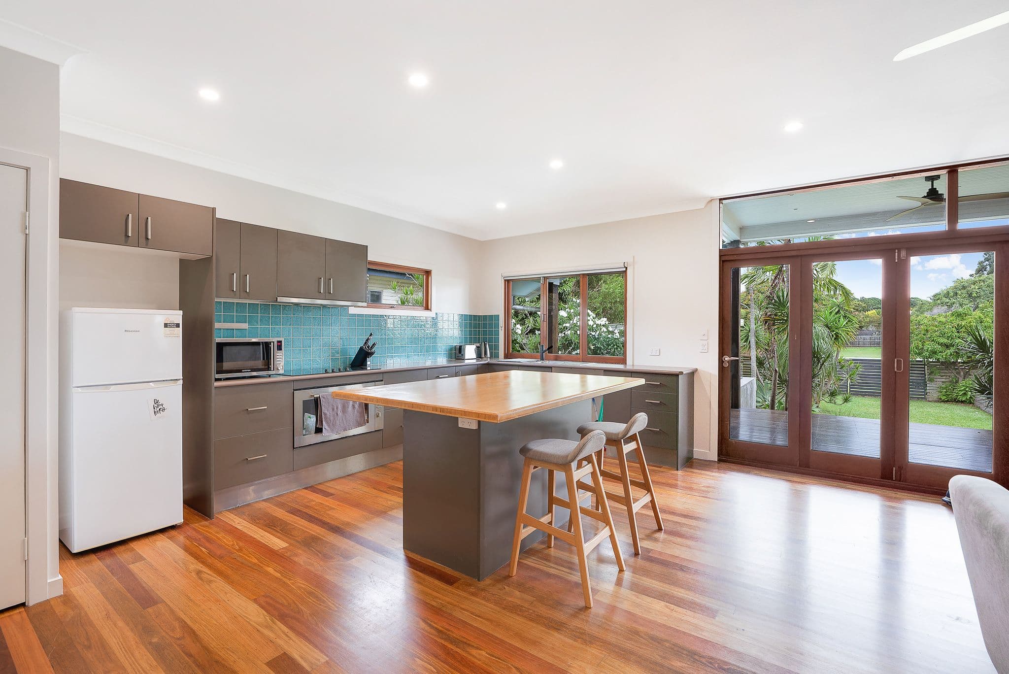 31 Redbank Road, Redcliffe QLD 4020, Redcliffe - Thumbnail 4