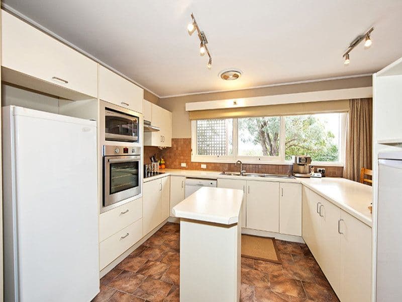 77 Old Eltham Road, LOWER PLENTY VIC 3093, Lower Plenty - Thumbnail 8
