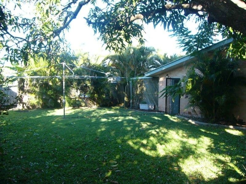 13 Churchill Street, SVENSSON HEIGHTS QLD 4670, Svensson Heights - Thumbnail 8