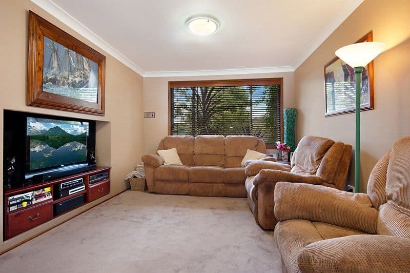 47 Elaine Avenue, BERKELEY VALE NSW 2261, Berkeley Vale - Thumbnail 3
