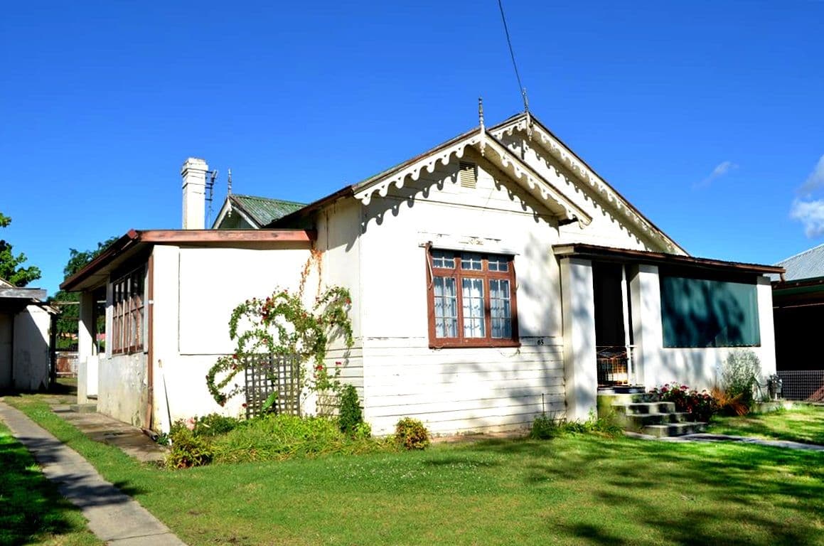 65 Capper Street, Tumut - Image 1