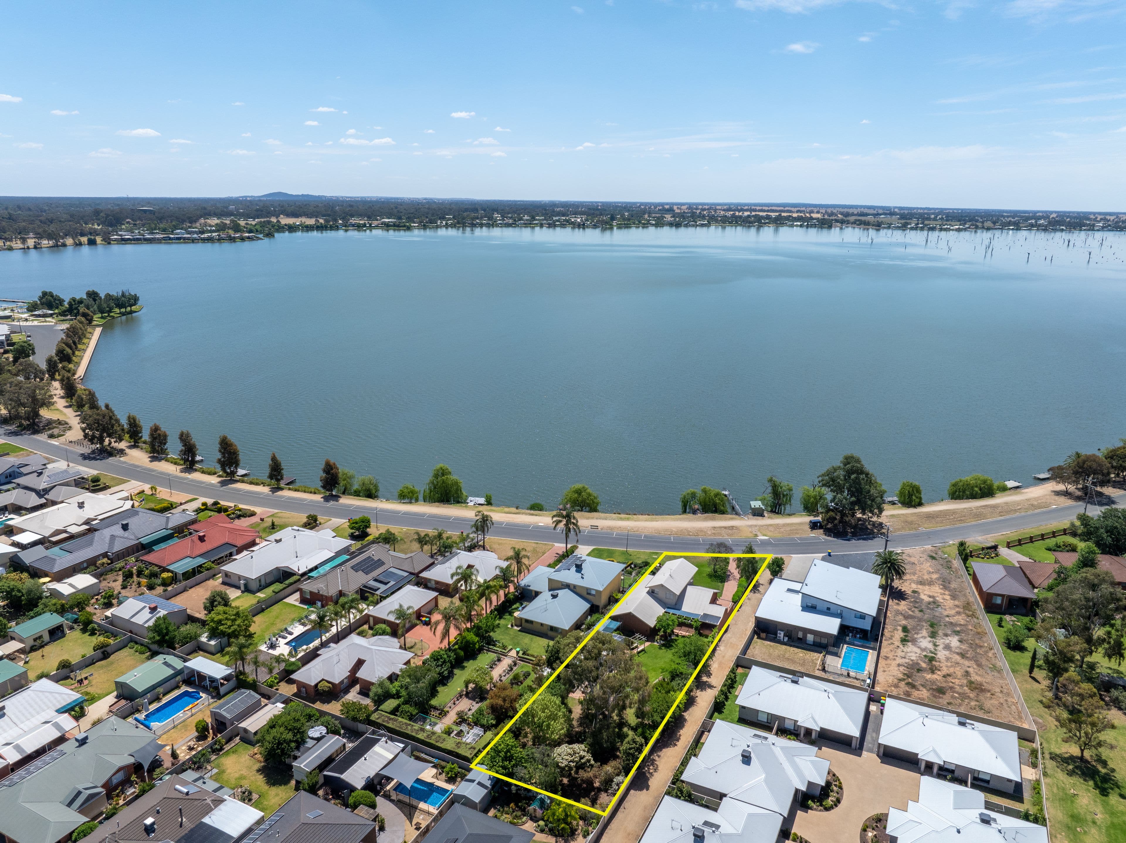 29 River Road, Yarrawonga VIC 3730, Yarrawonga - Image 1