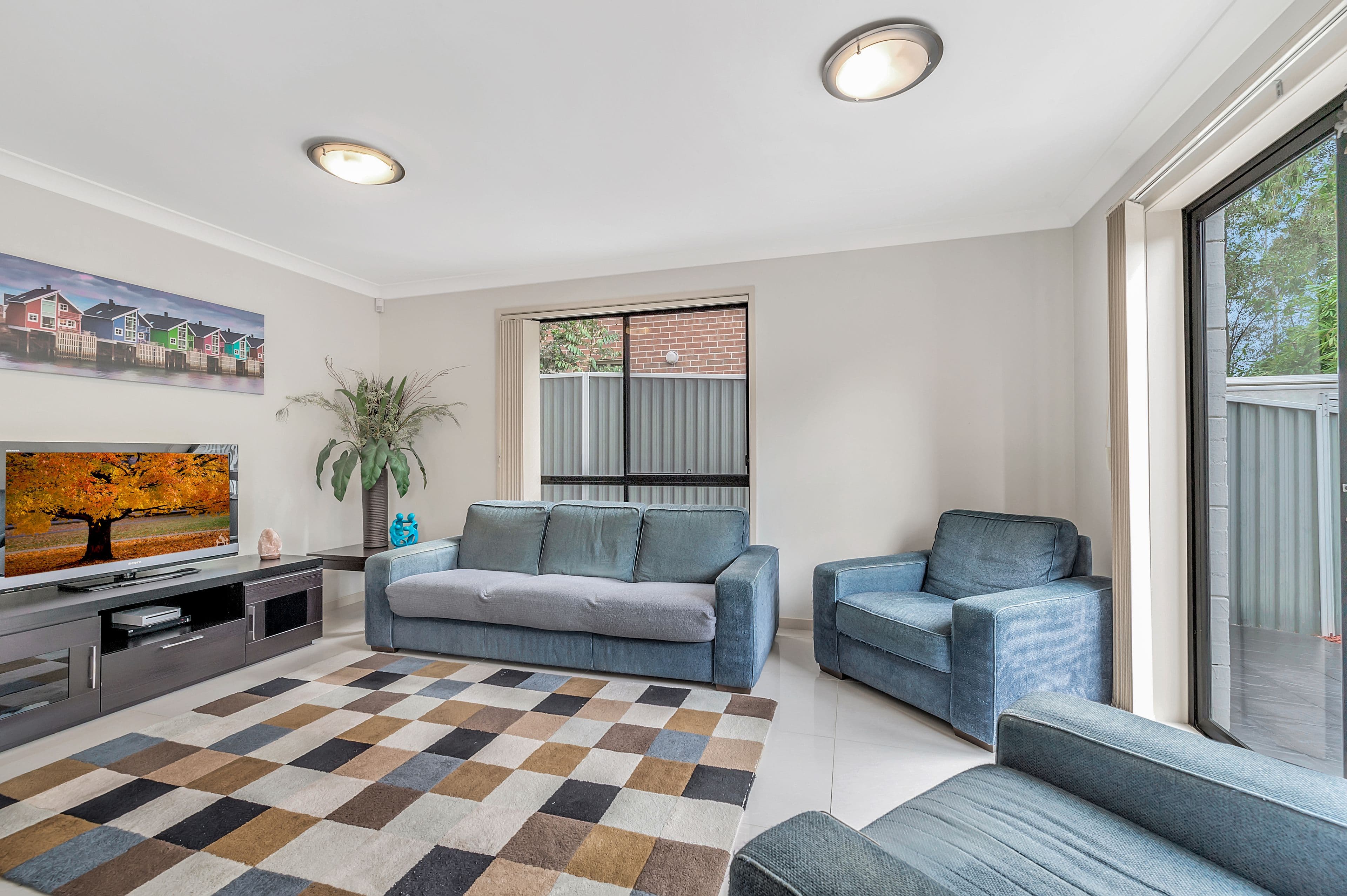 81 Kendall Drive, Casula - Thumbnail 4