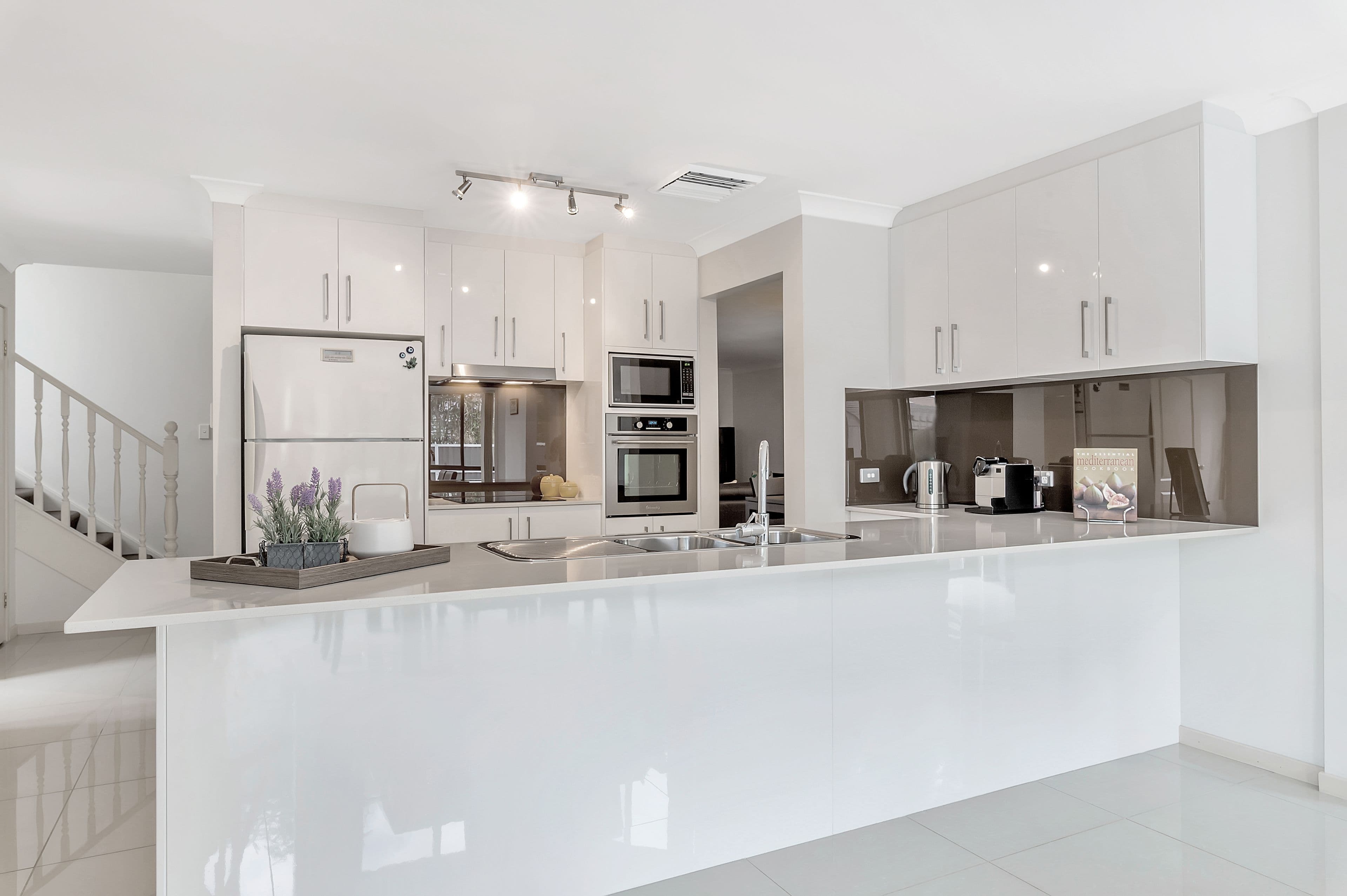 81 Kendall Drive, Casula - Thumbnail 6