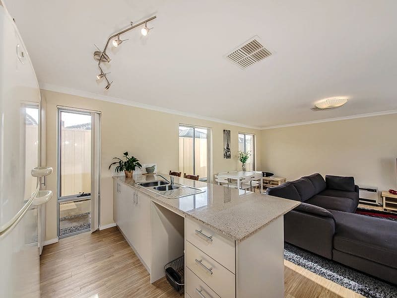 2c Playden Way, BALGA WA 6061, Balga - Thumbnail 4