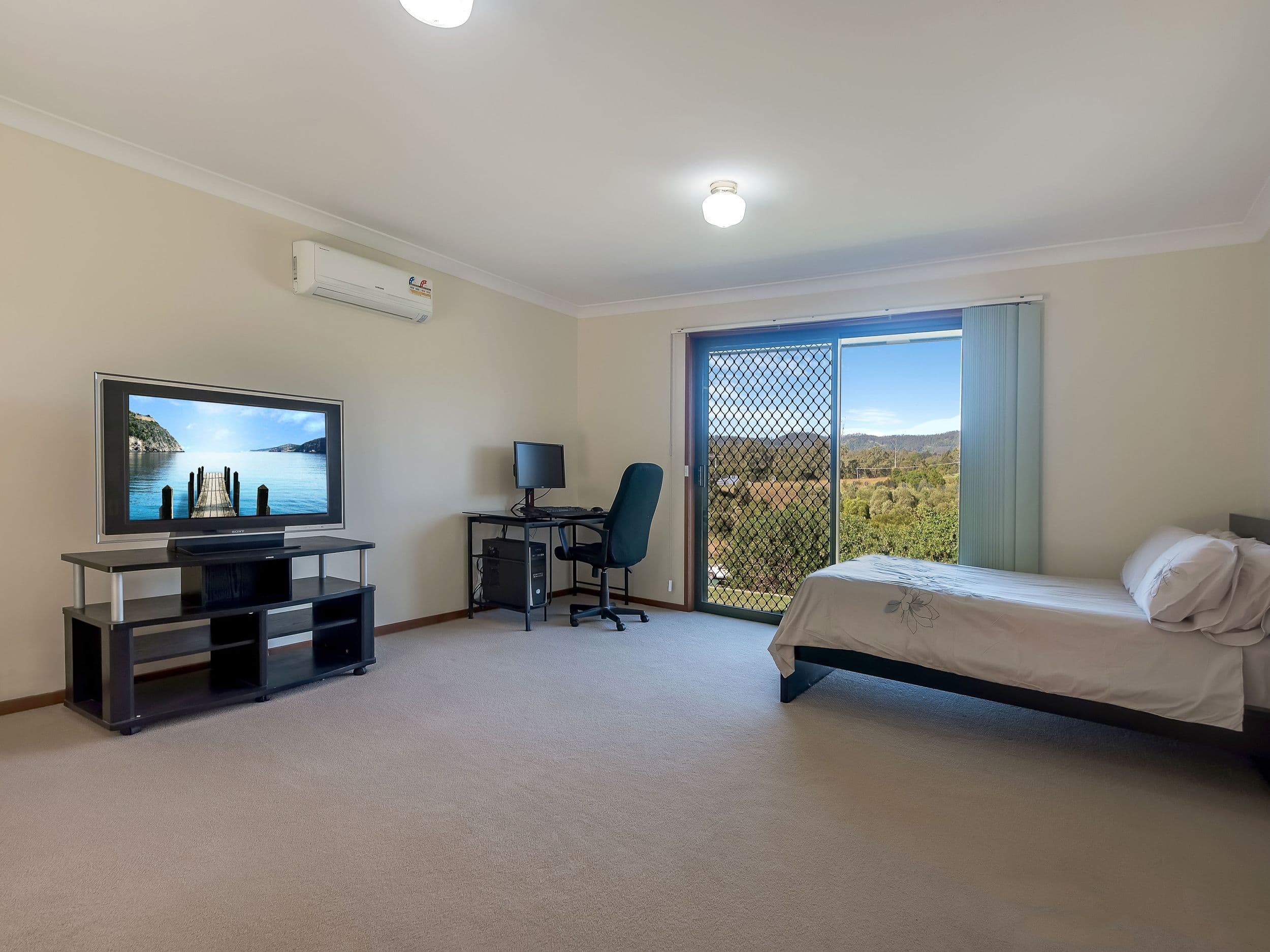 1 Parkwood Drive, Samford Valley QLD 4520, Samford Valley - Thumbnail 6