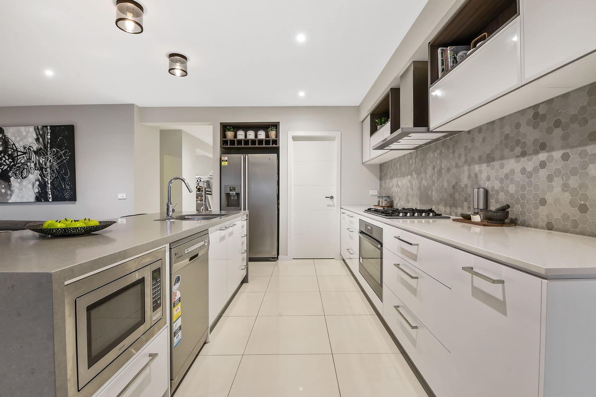 227 Heather Grove, Clyde North VIC 3978, Clyde North - Thumbnail 5