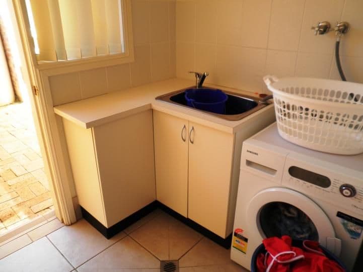 28 Binalong Street, YOUNG NSW 2594, Young - Thumbnail 7