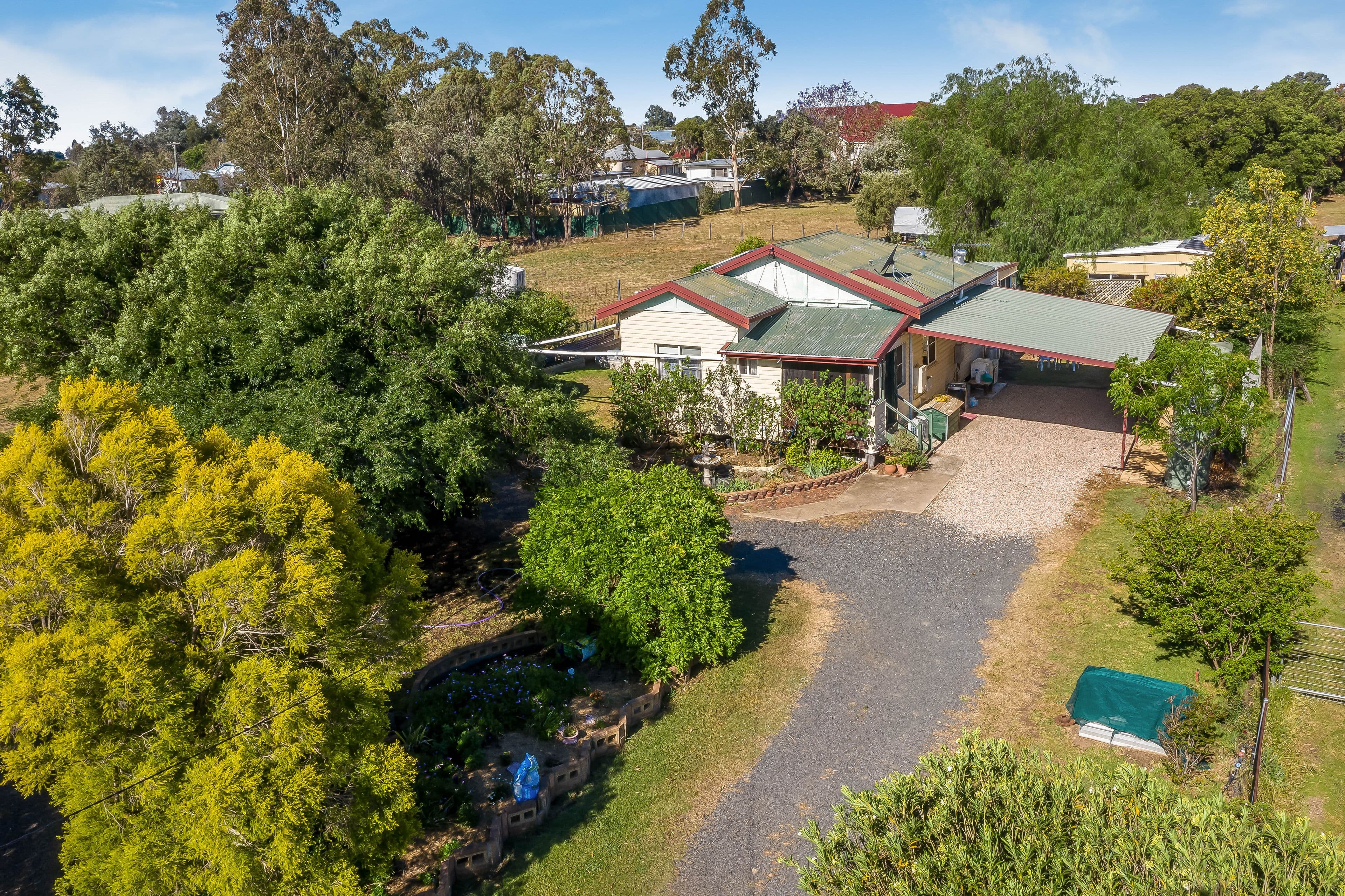 15 Larkin Street, Bardia, Bardia - Image 1