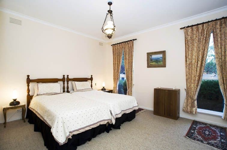 30 Roseland Grove-UNDISCLOSED PRICE, DONCASTER VIC 3108, Doncaster - Thumbnail 6