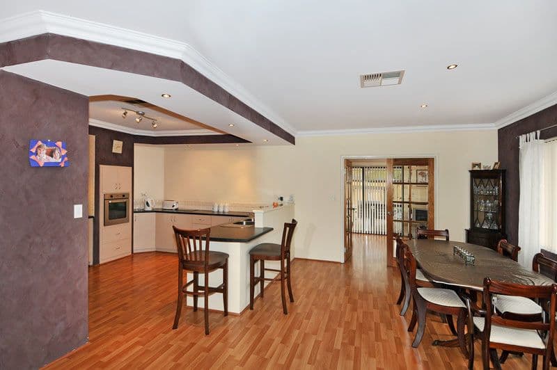 33 Grasshill Grange, HALLS HEAD WA 6210, Halls Head - Thumbnail 5