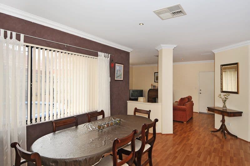 33 Grasshill Grange, HALLS HEAD WA 6210, Halls Head - Thumbnail 7
