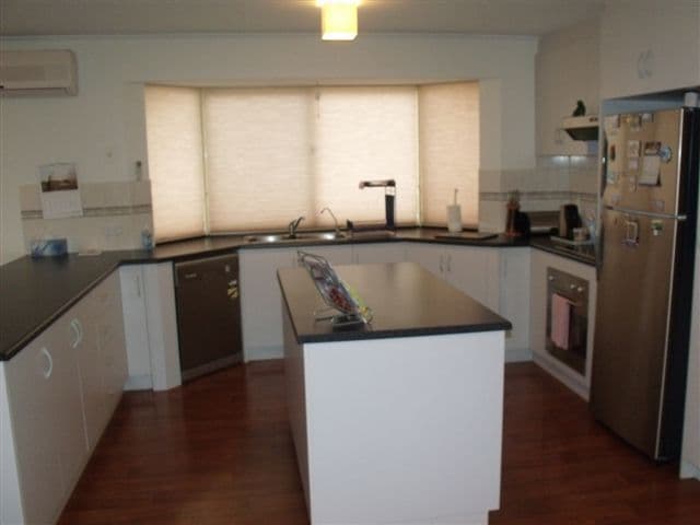 10 Jean Avenue, TWO WELLS SA 5501, Two Wells - Thumbnail 2