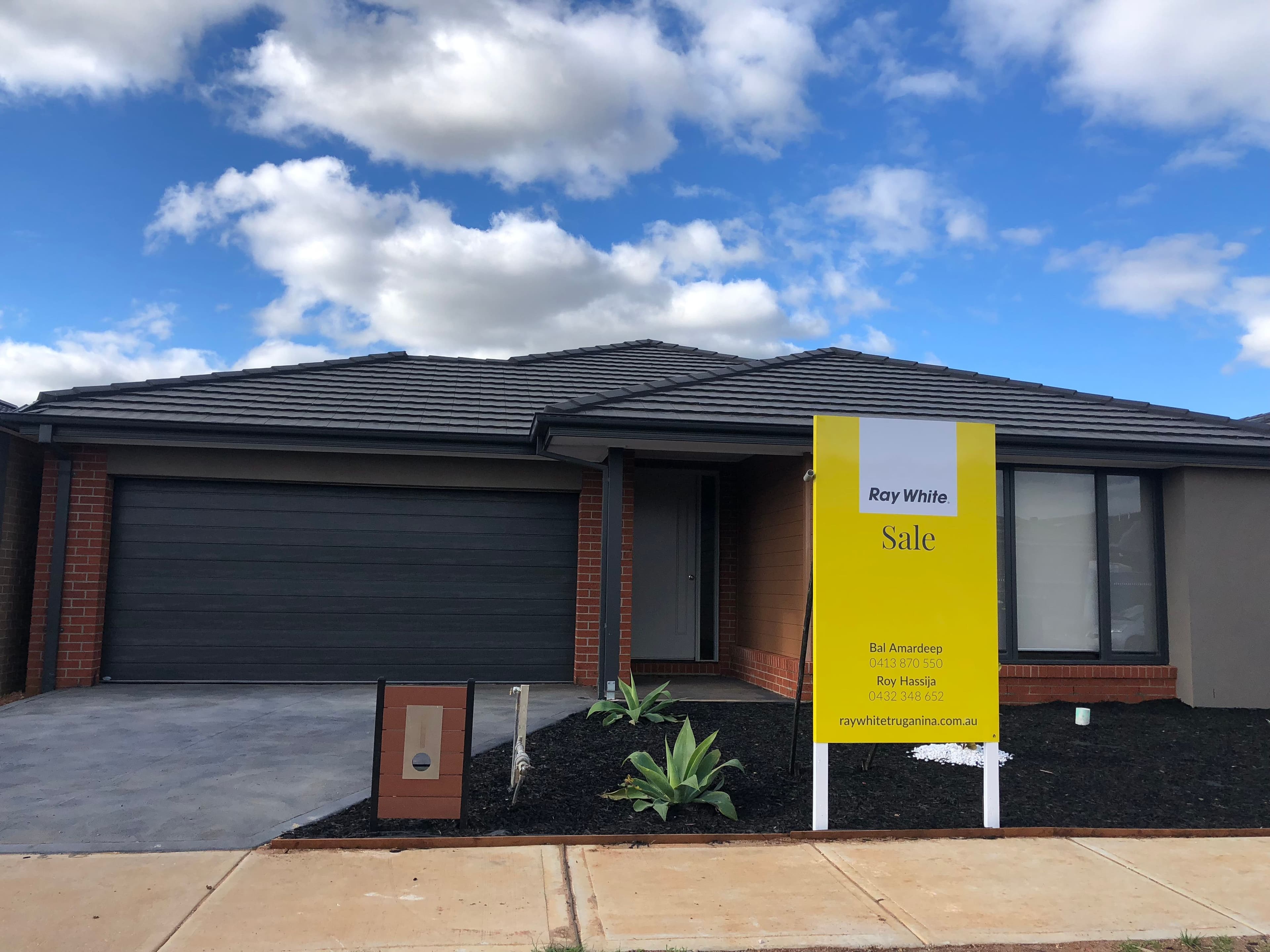 10 Pinnibar Way, Weir Views VIC 3338, Weir Views - Image 1
