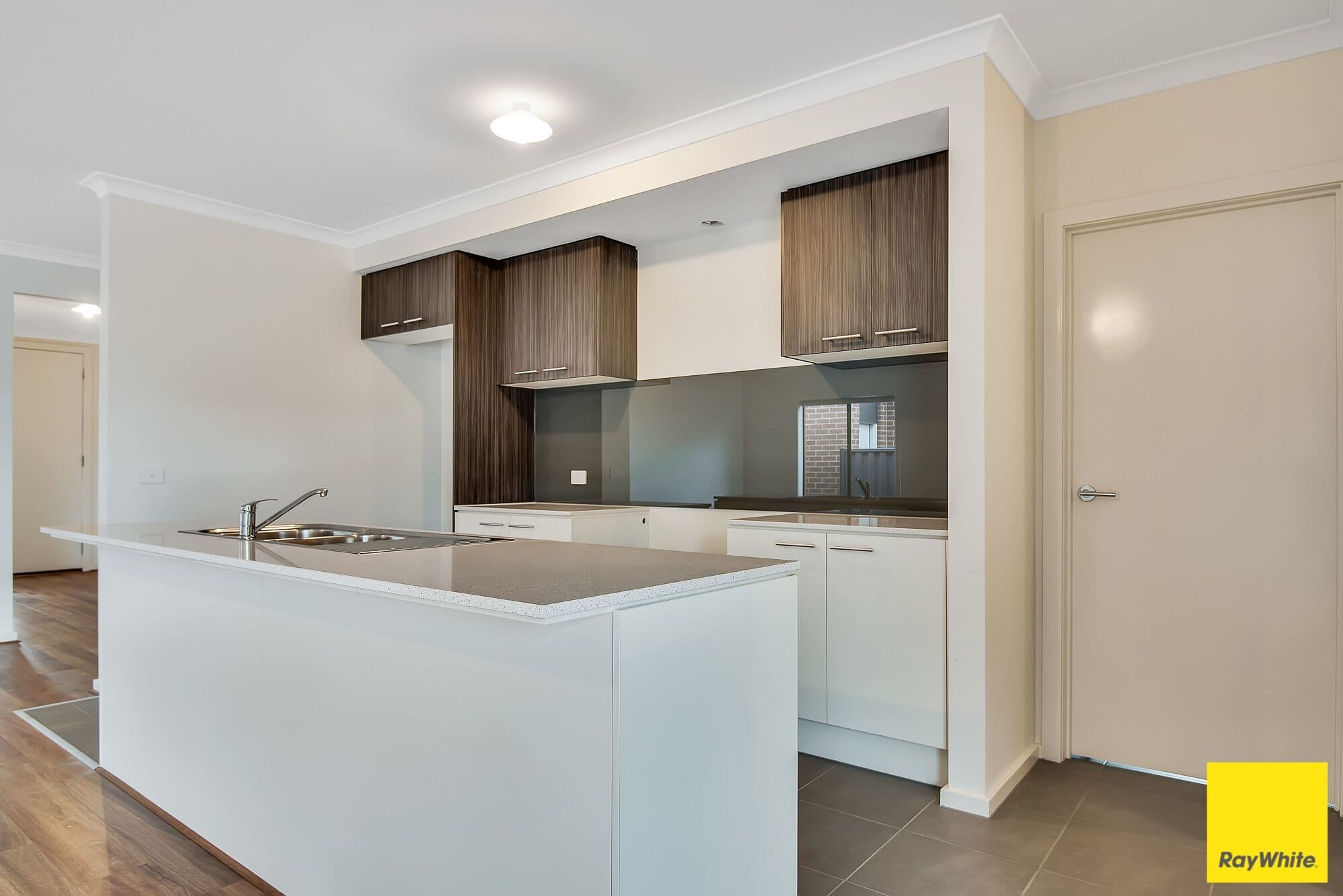 10 Pinnibar Way, Weir Views VIC 3338, Weir Views - Thumbnail 2