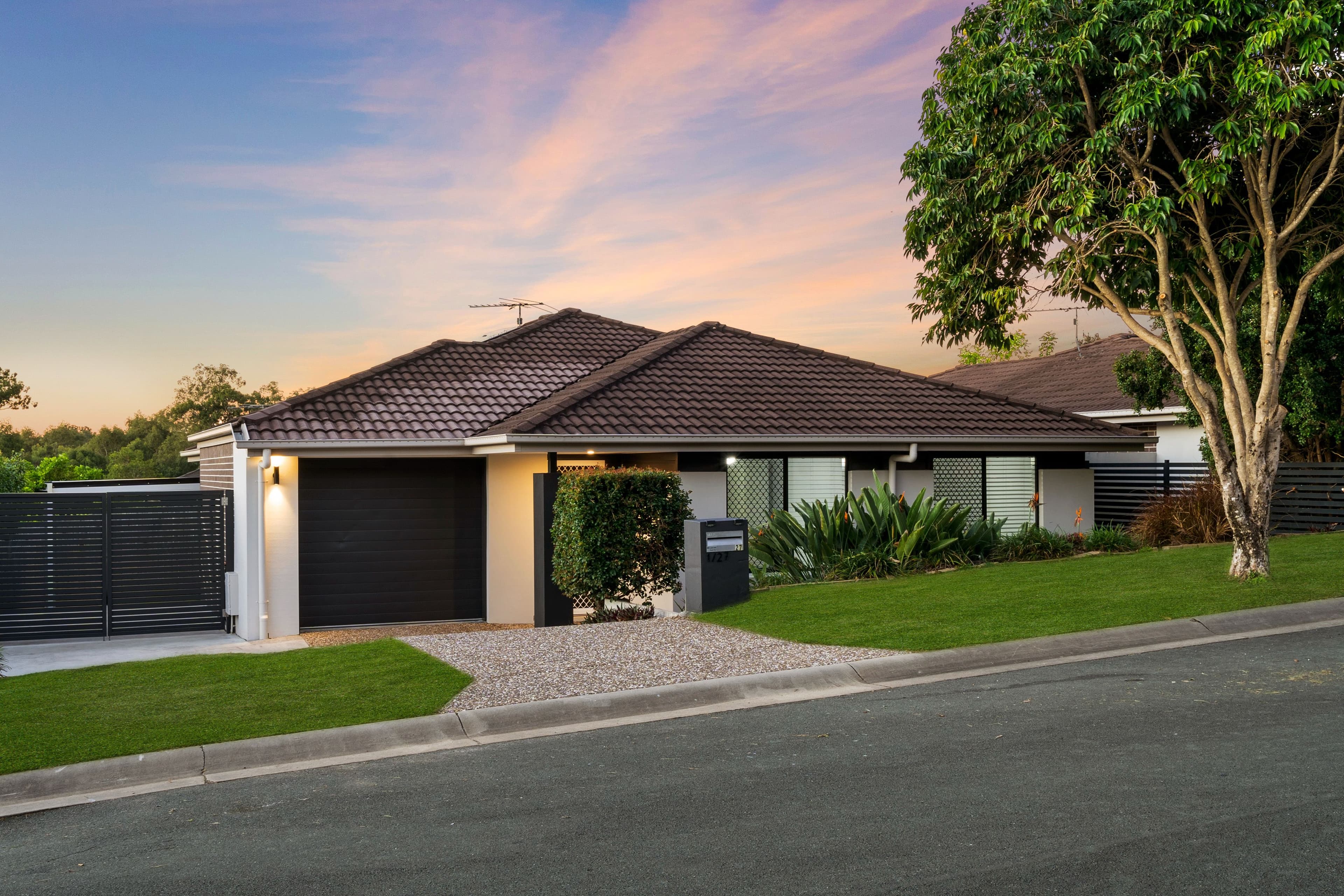 27 Orlando Drive, Holmview QLD 4207, Holmview - Image 1