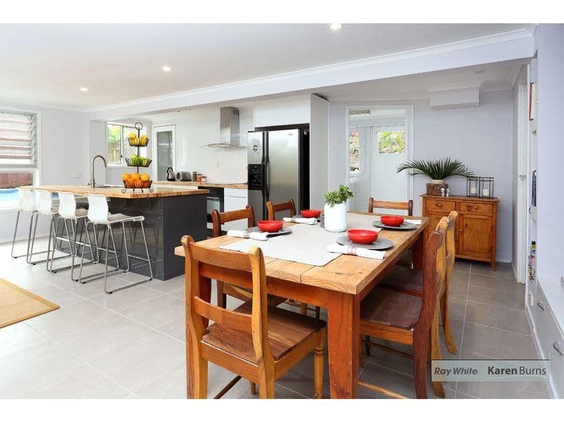 48 Cassandra Street, CHAPEL HILL QLD 4069, Chapel Hill - Thumbnail 2
