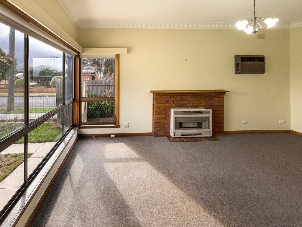 35 Laura Avenue, Belmont VIC 3216, Belmont - Thumbnail 2
