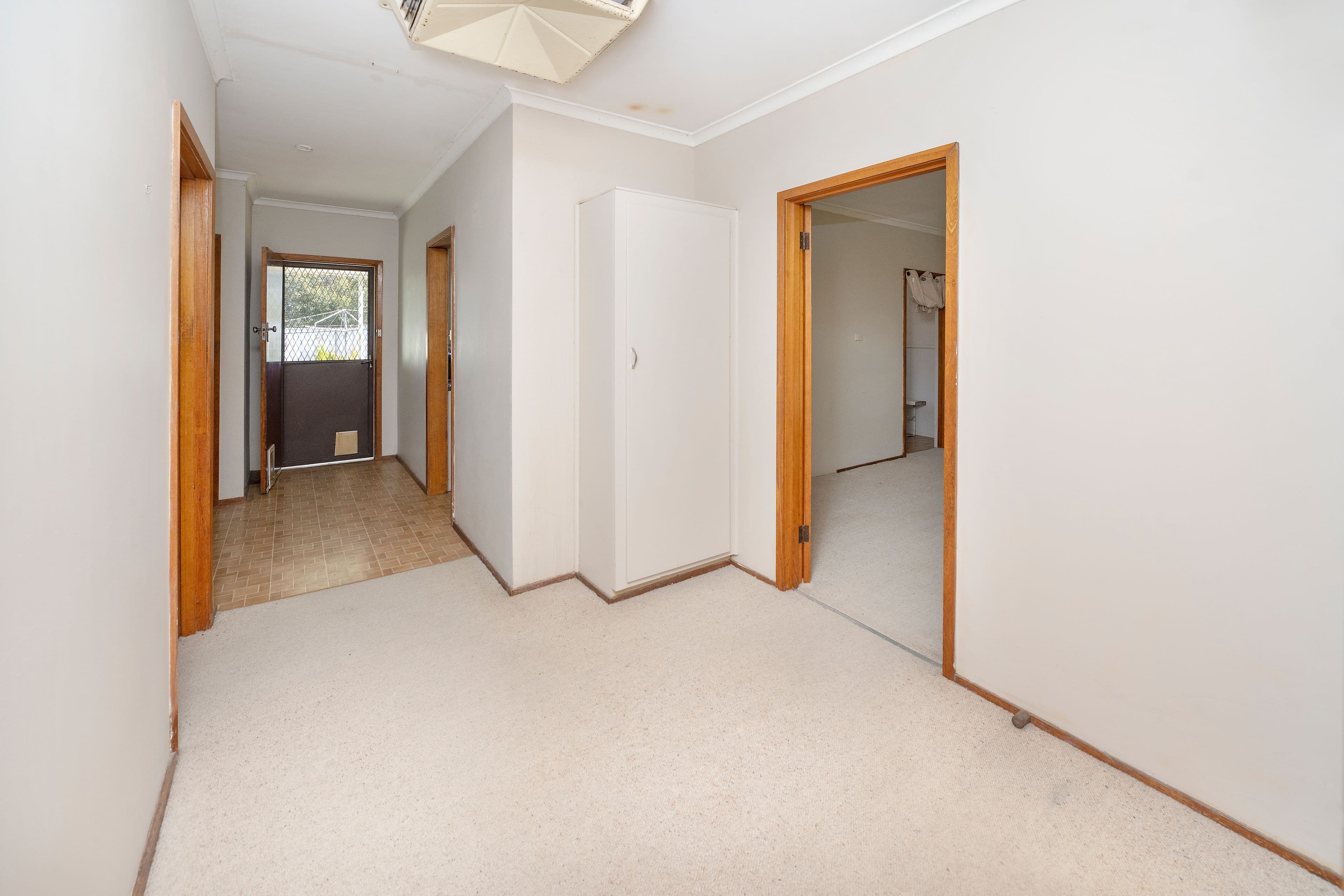 112 Murlong Street, Swan Hill VIC 3585, Swan Hill - Thumbnail 2