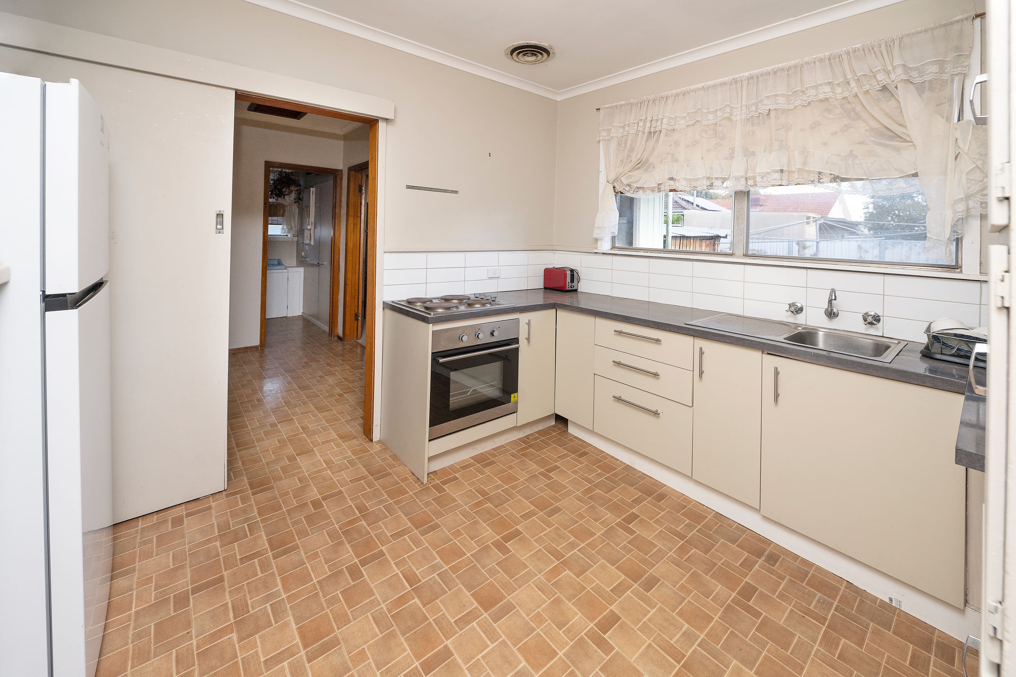 112 Murlong Street, Swan Hill VIC 3585, Swan Hill - Thumbnail 6