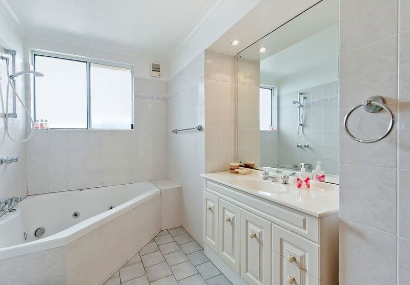 44 Ara Crescent, CROMER NSW 2099, Cromer - Thumbnail 5