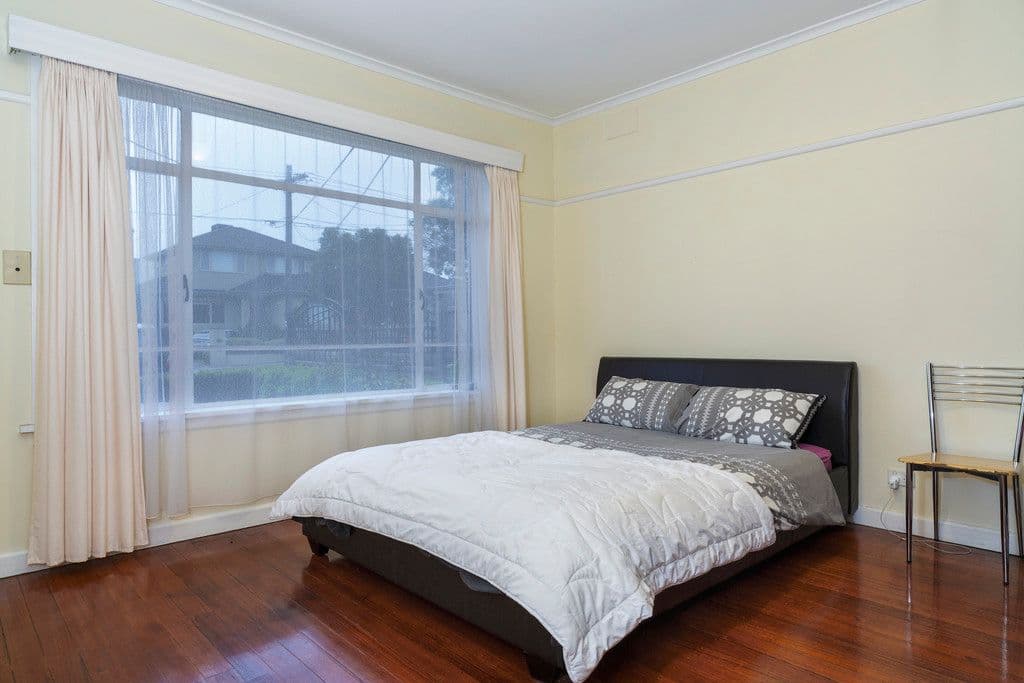83 Stockdale Avenue, BENTLEIGH EAST VIC 3165, Bentleigh East - Thumbnail 3