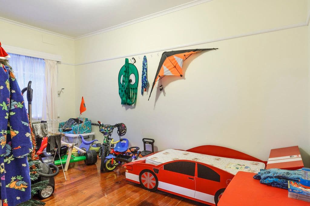 83 Stockdale Avenue, BENTLEIGH EAST VIC 3165, Bentleigh East - Thumbnail 4