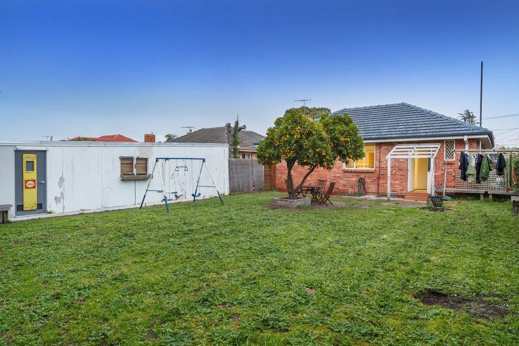 83 Stockdale Avenue, BENTLEIGH EAST VIC 3165, Bentleigh East - Thumbnail 6