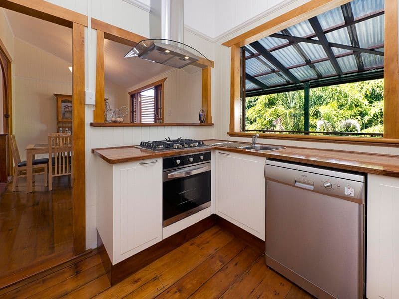 7 Donaldson Street, GREENSLOPES QLD 4120, Greenslopes - Thumbnail 5