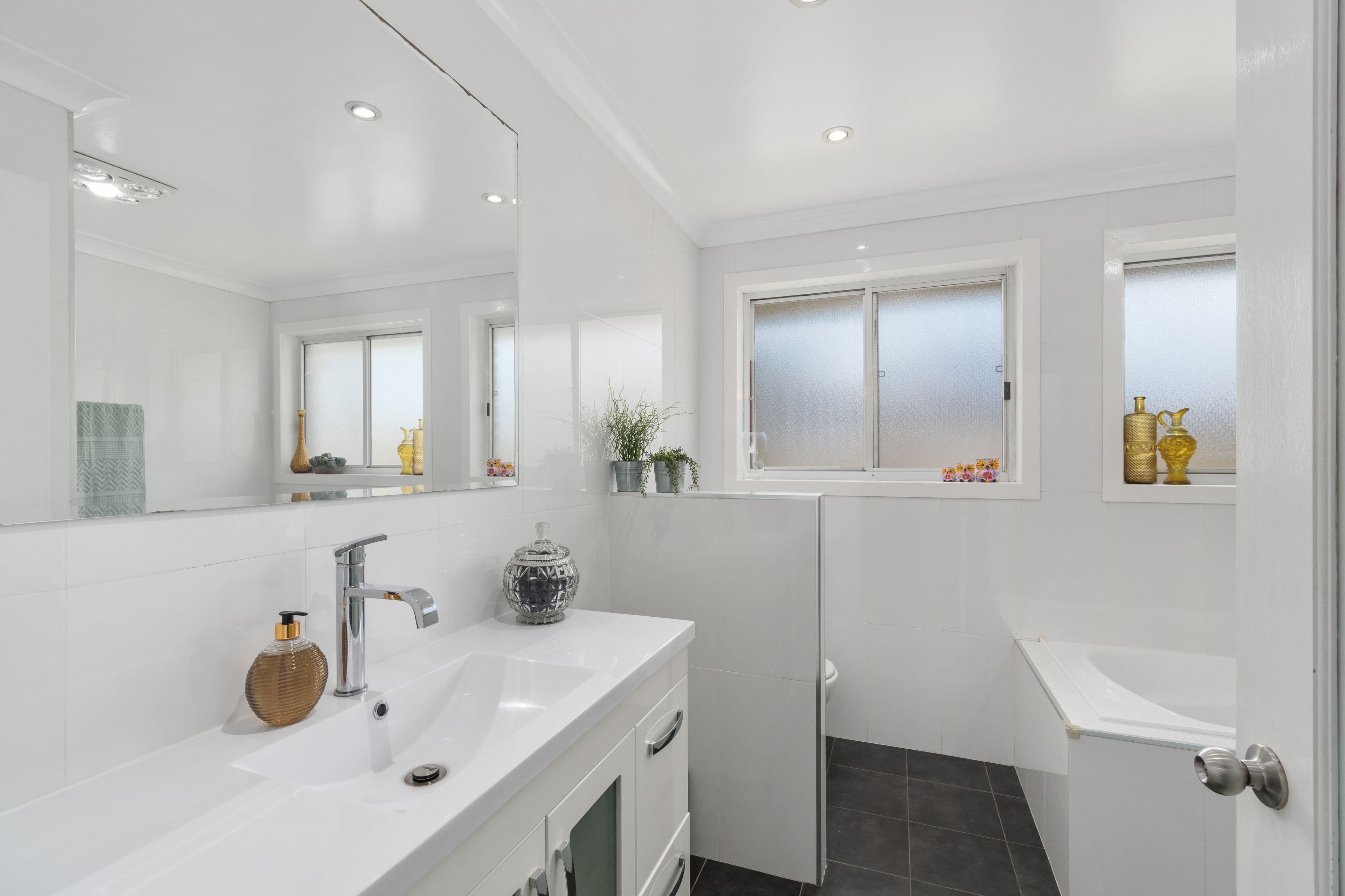 80 Compton Street, Dapto NSW 2530, Dapto - Thumbnail 6