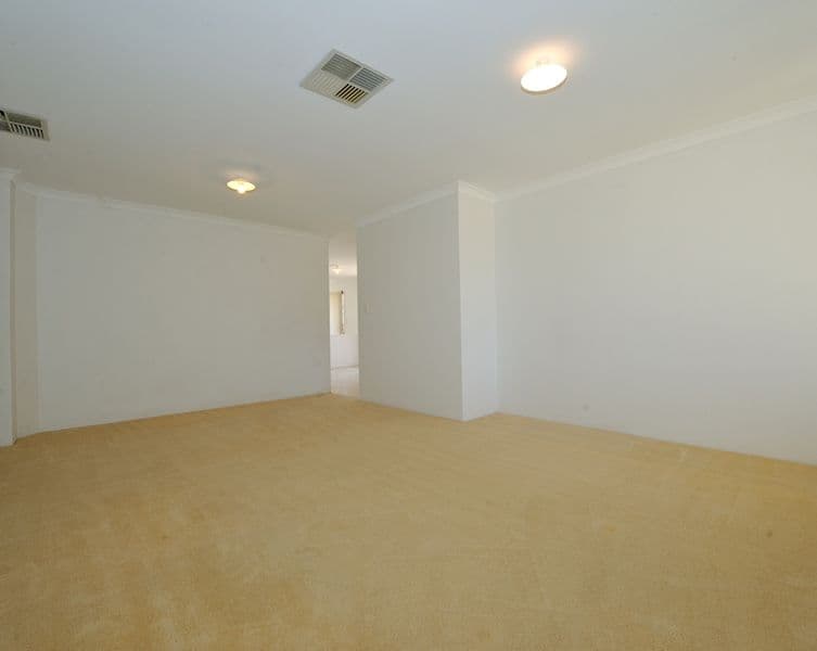 37 Riaza Parkway, Port Kennedy WA 6172, Port Kennedy - Thumbnail 5