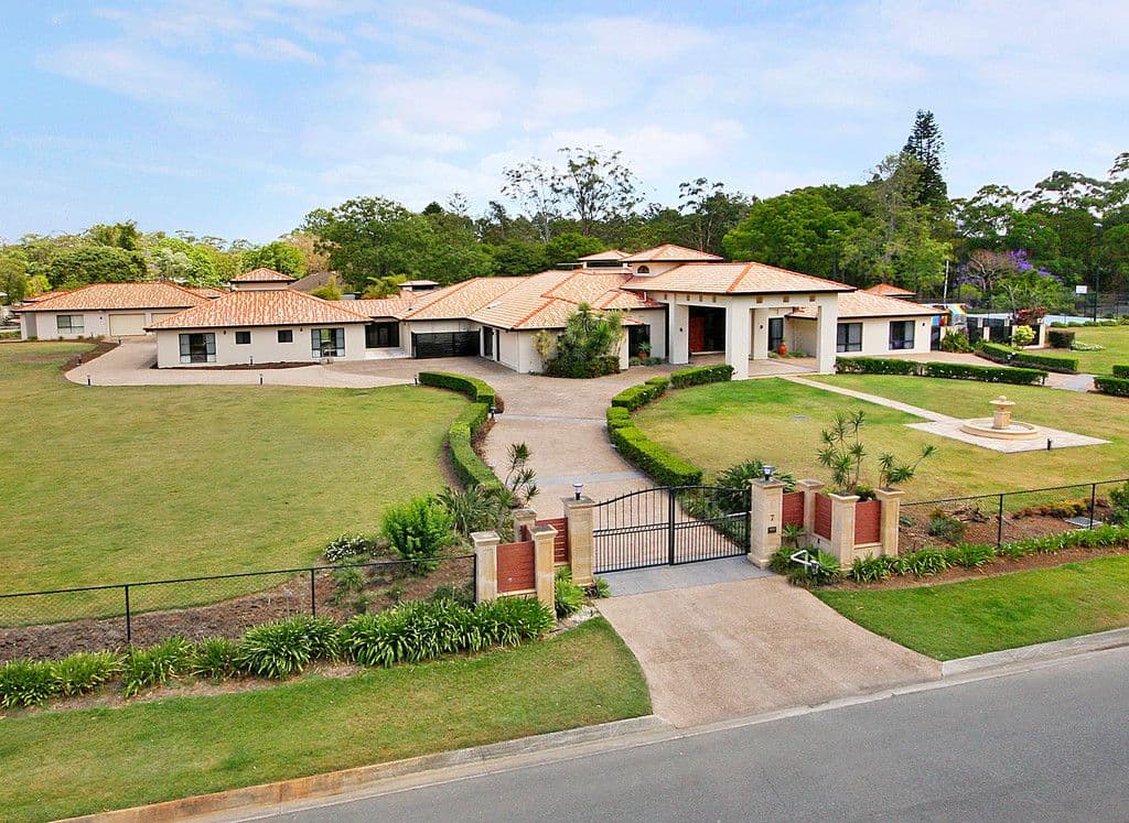 7 Bernborough Place, Bridgeman Downs QLD 4035, Bridgeman Downs - Image 1
