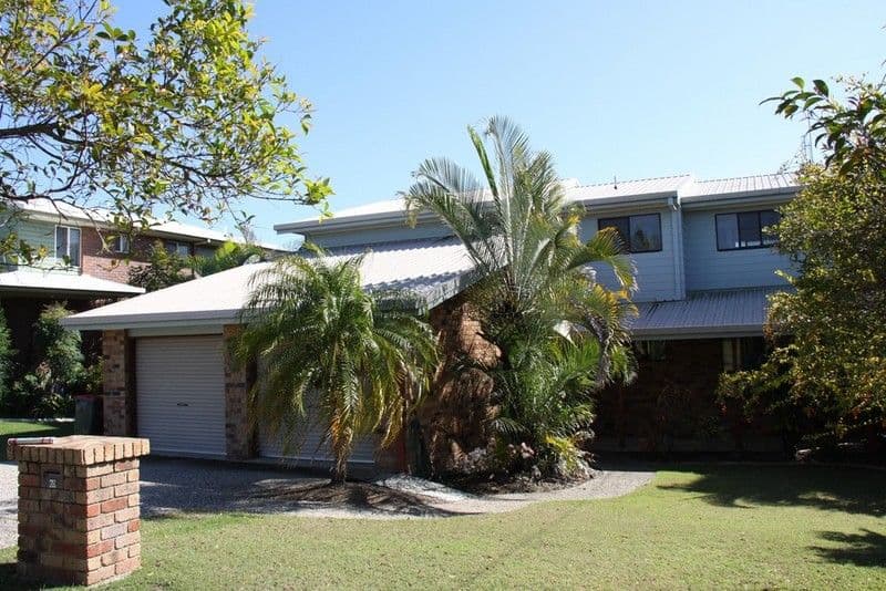 60 Booth Avenue, TANNUM SANDS QLD 4680, Tannum Sands - Image 1