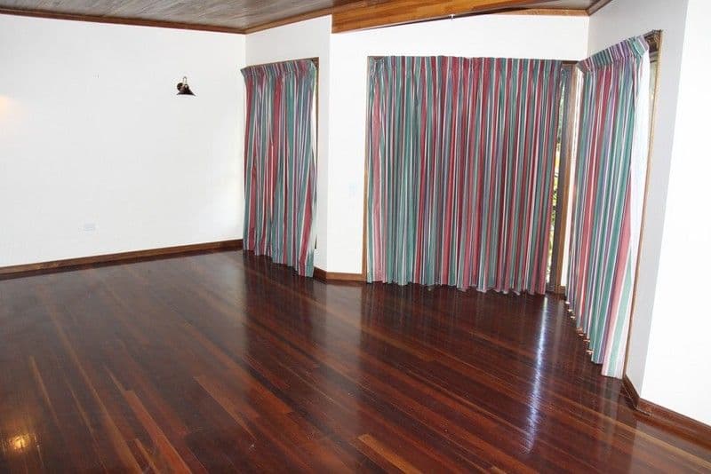 60 Booth Avenue, TANNUM SANDS QLD 4680, Tannum Sands - Thumbnail 6