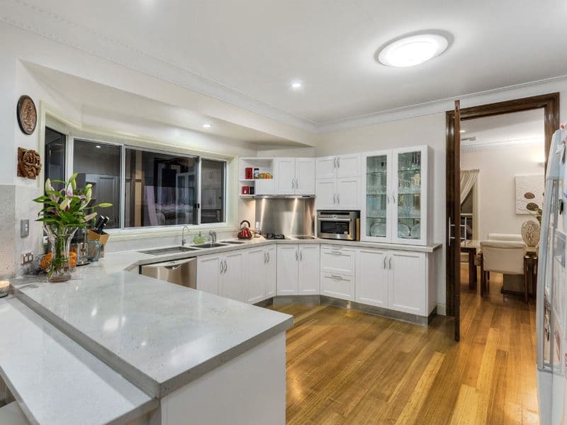 136 Kilmorey Street, Carindale QLD 4152, Carindale - Thumbnail 6