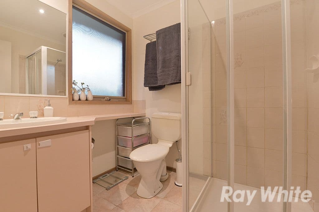 33 Russell Street, Mount Evelyn VIC 3796, Mount Evelyn - Thumbnail 6