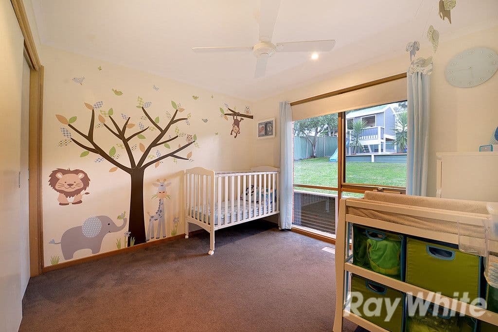 33 Russell Street, Mount Evelyn VIC 3796, Mount Evelyn - Thumbnail 7